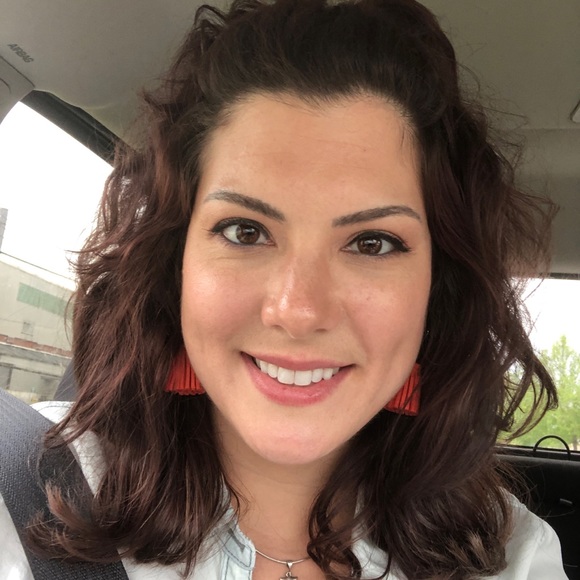 Meet your Posher, Ashlee - Picture 9 of 14